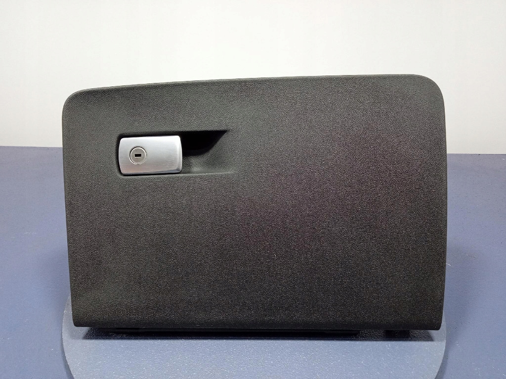 фото №1, Bmw ix3 g08 g01 бардачок пассажира eu 9379219