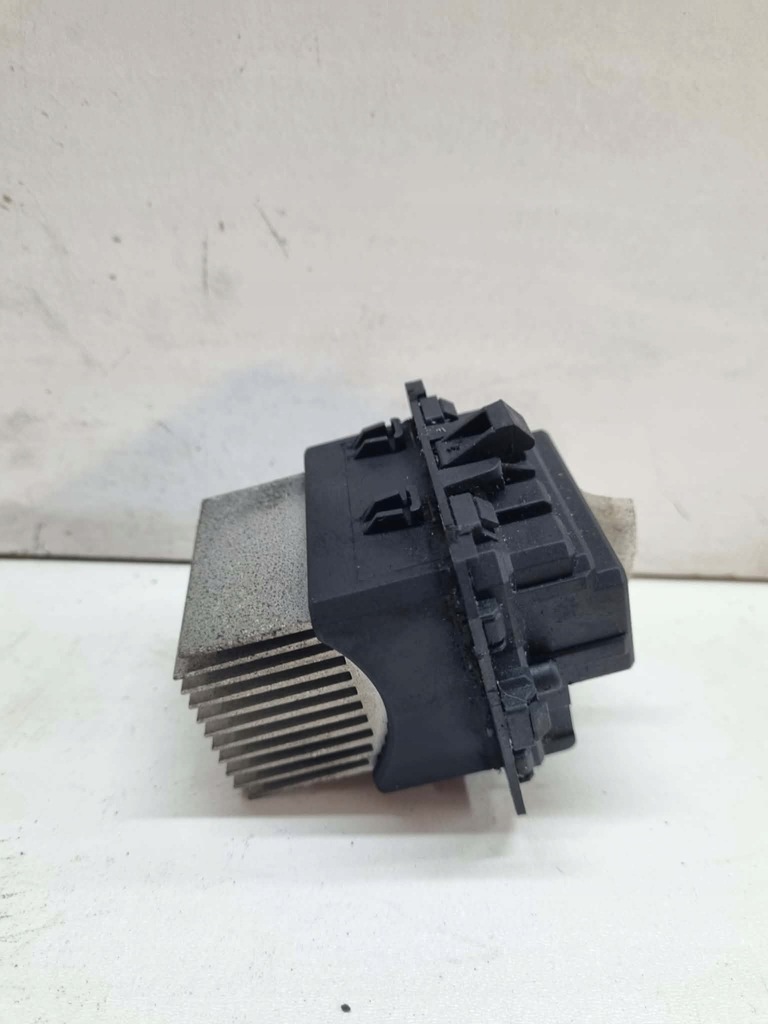 фото №1, Резистор вентилятор обдув alfa romeo giulietta t1000034z