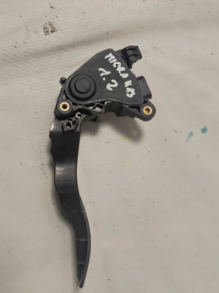 фото №1, Потенціометр педаль газу eu 18002-1hm0b nissan micra k13 1.2 12v 80 km 13-16