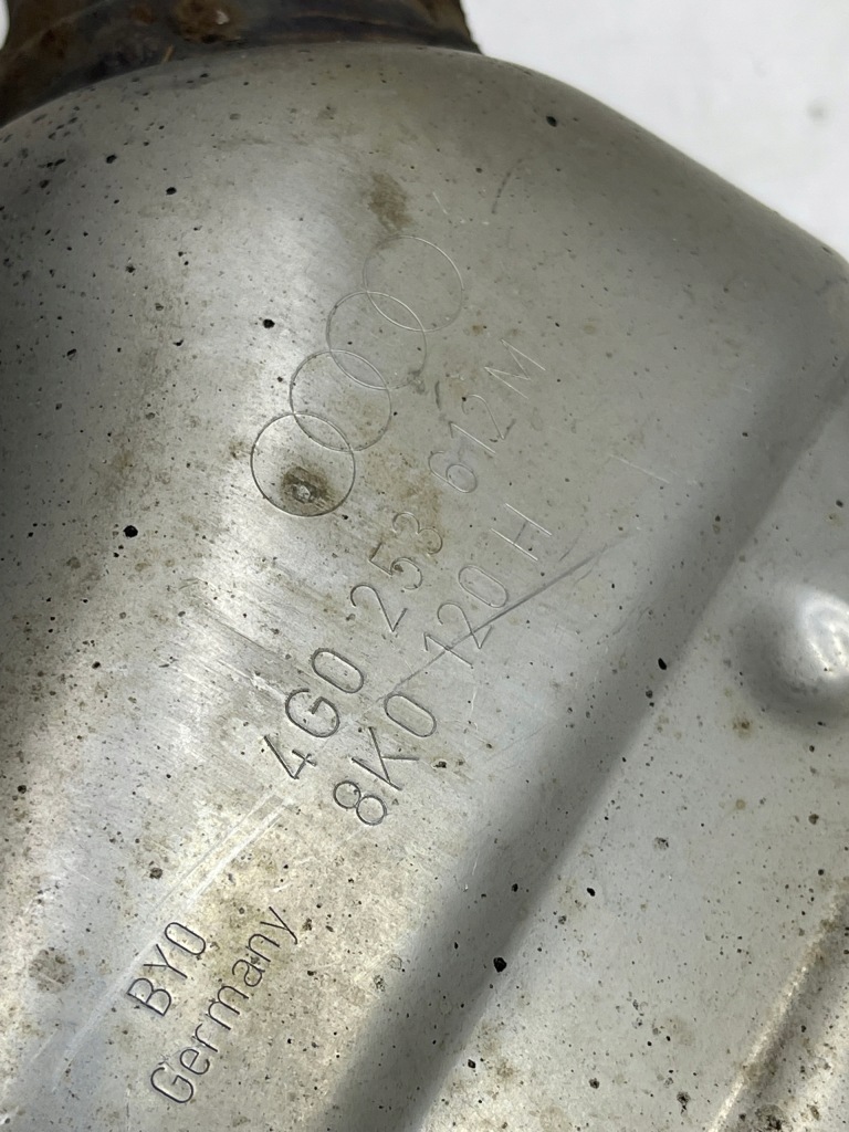 Audi a6 c7 3.0 tdi allroad гасник вихлоп правий права наконечник вихлоп Недорого