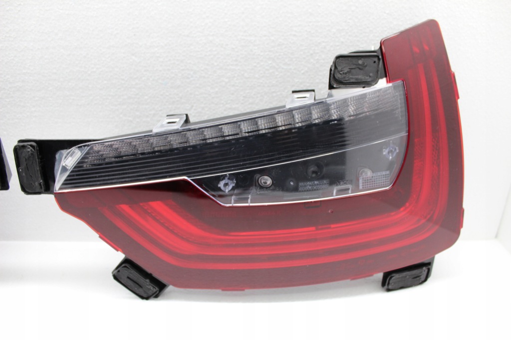 фото №5, Bmw i3 i01 - лампа задня права ліва led 2012+