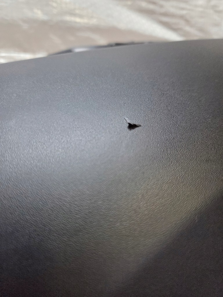 Fiat ducato 2024- уголок бампера левый перед новый оригинал 1321310070 с Разборки