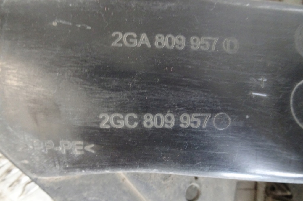 фото №3, Vw t-roc - подкрылок левая