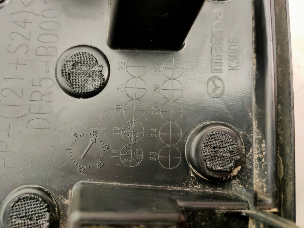 фото №8, Mazda cx30 молдинг крыла правая перед передняя