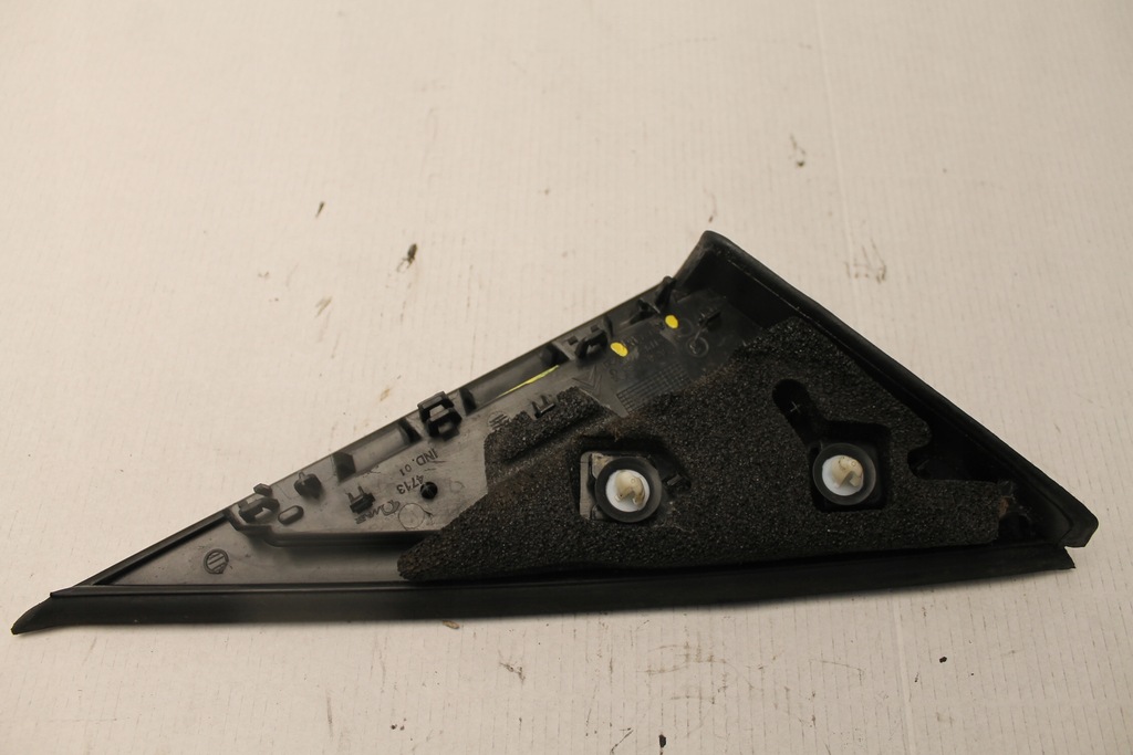 фото №7, Треугольник заглушка крыла левый перед peugeot 3008