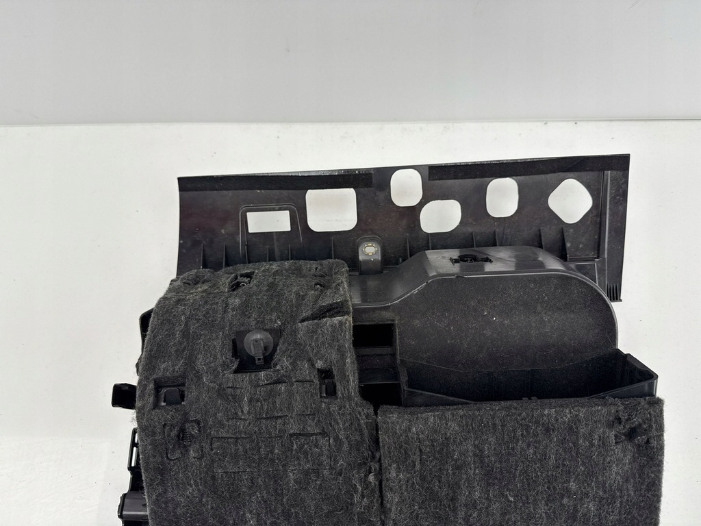 фото №10, Audi a6 c7 2015 с передний бардачок панели приборной панели