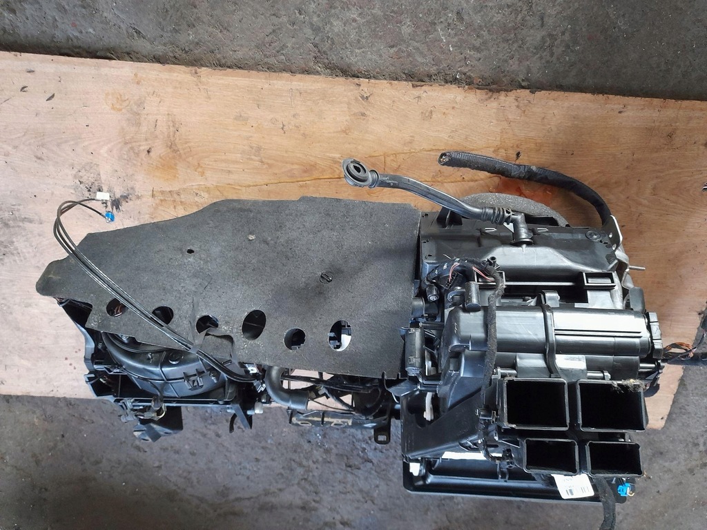 фото №11, Отопитель kombajn vw golf vi 6 5k1820003 as eu