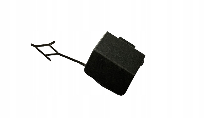 фото №1, Skoda kamiq заглушка бампера фаркоп задня