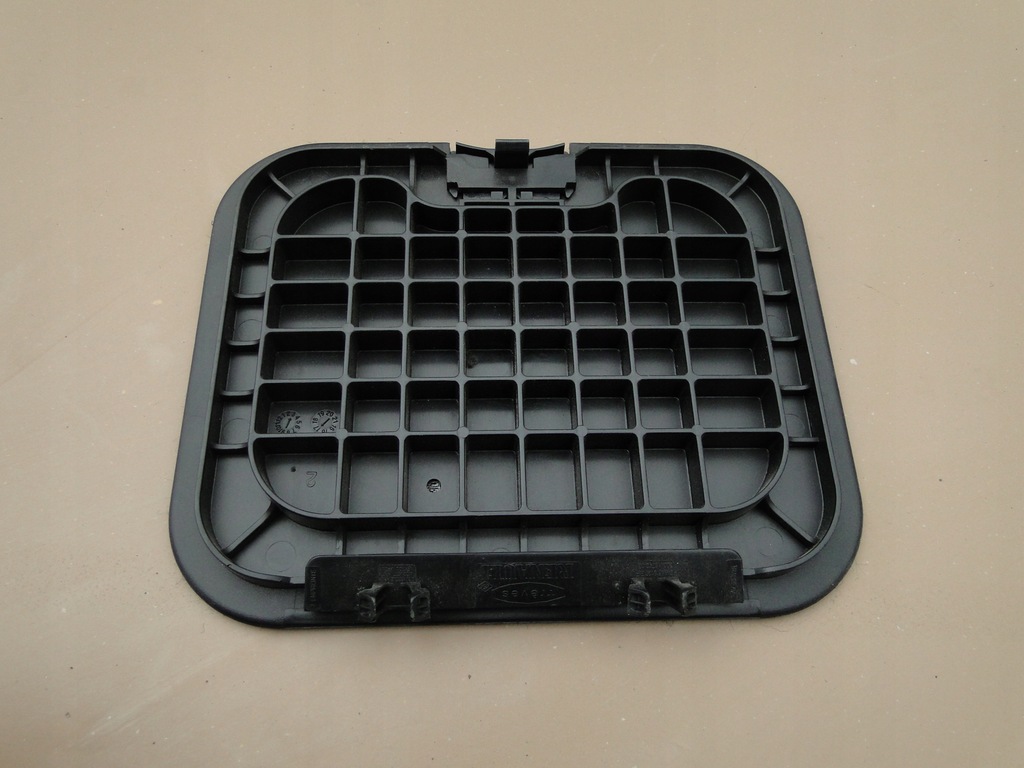 фото №4, Крышка бардачка обшивка renault grand scenic iv