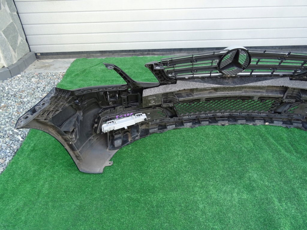 Бампер перед передний mercedes e coupe w207 Недорого