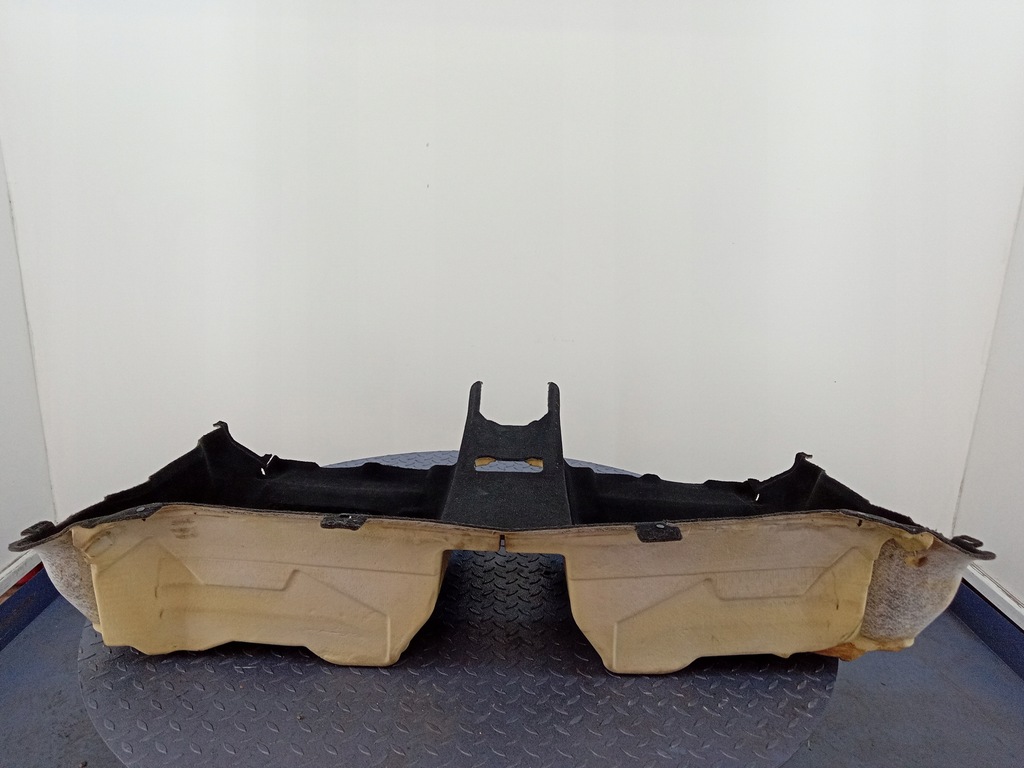 фото №5, E klasa w212 sedan коврик пол задняя a2126801641