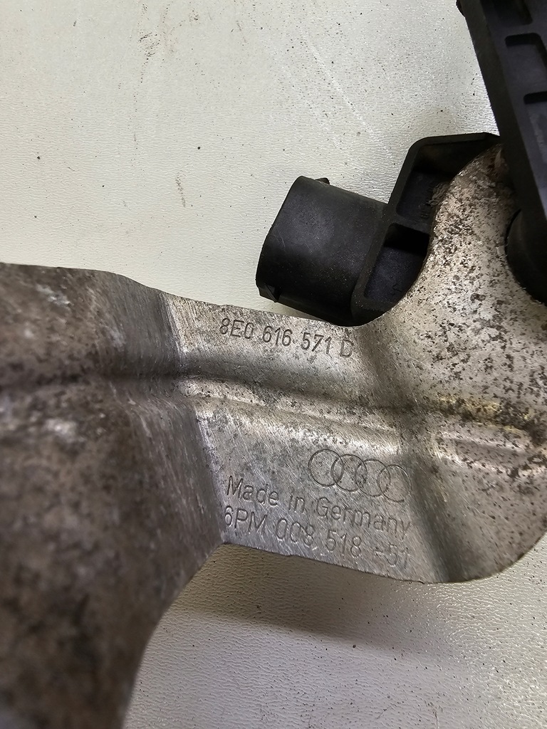 фото №5, Датчик выравнивание света audi a4 b7 8e0616571d