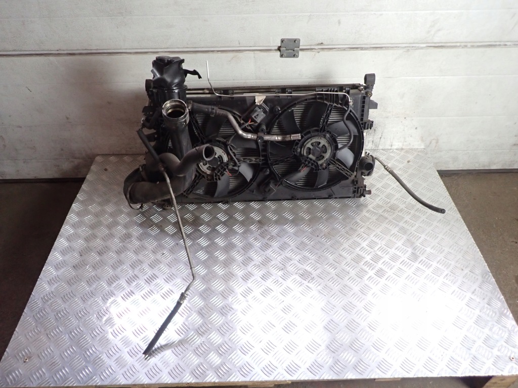 Радиатор вентилятор ремень перед opel insignia a 10r 2.0 универсал 13223018 11088 в Украине