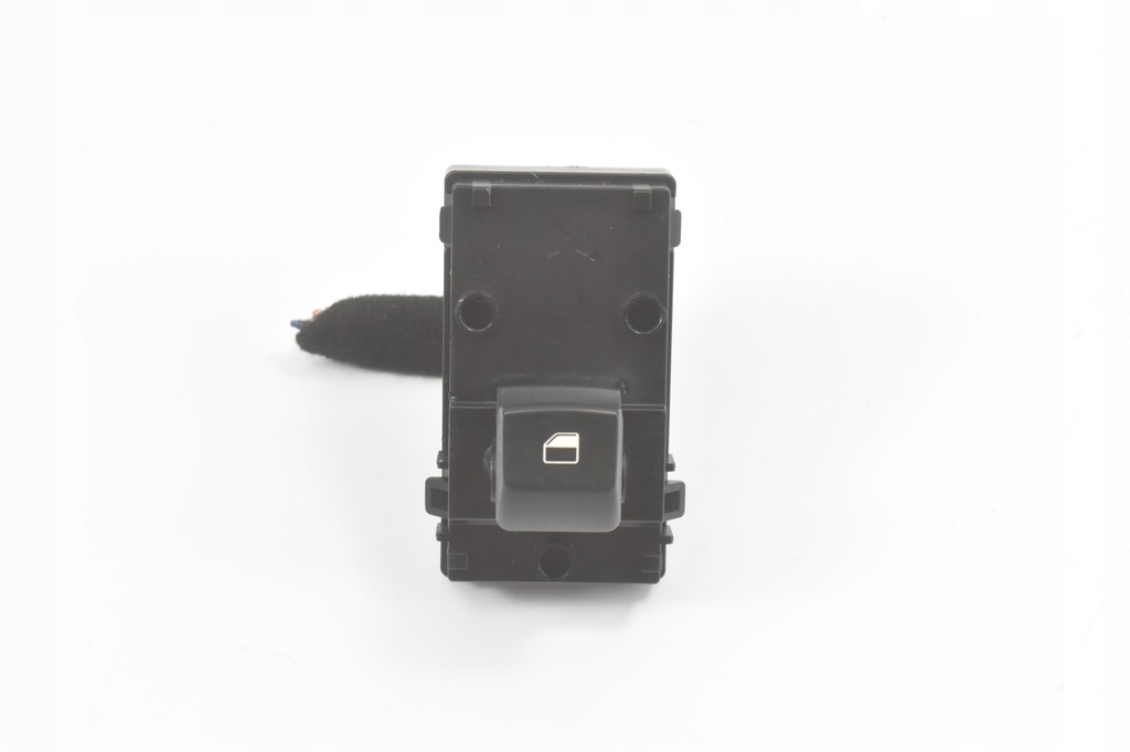 фото №1, Кнопка переключатель стекло 40b522-1500 kia ceed iii