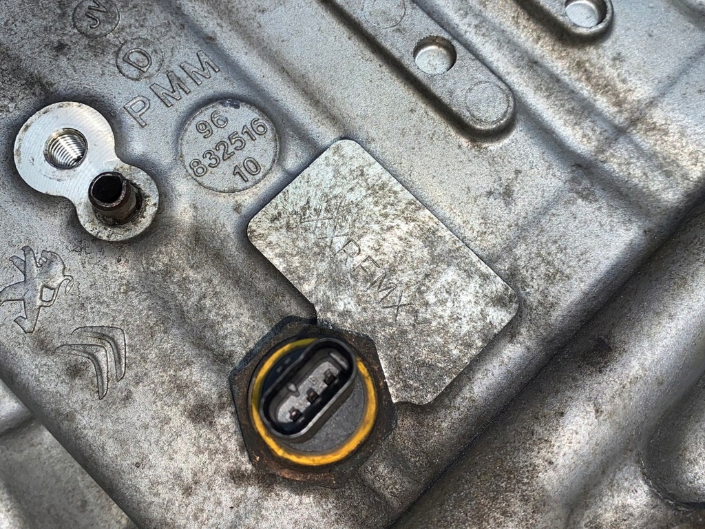 фото №15, Блок dół двигуна ford focus transit courier 1.5 tdci 9683251610 cn1q6010cb