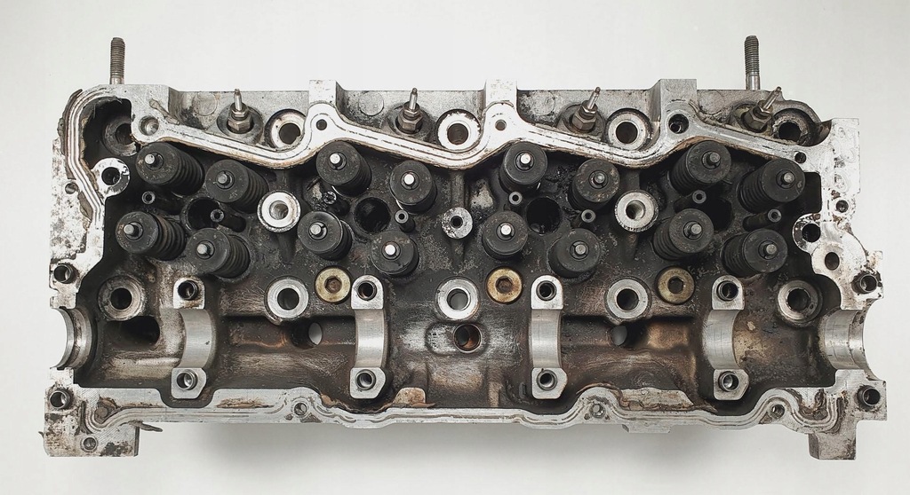 фото №1, Головка двигуна mazda 6 i 2.0 cidt rf5c3-2