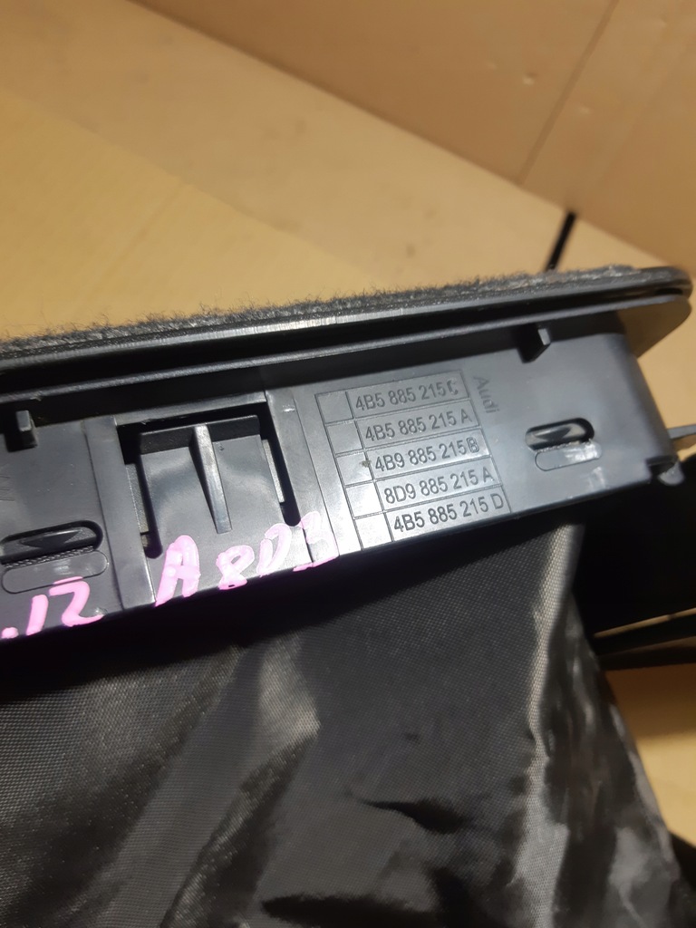 фото №7, Audi a8 d3 бардачок чохол na лижі 4e0885215