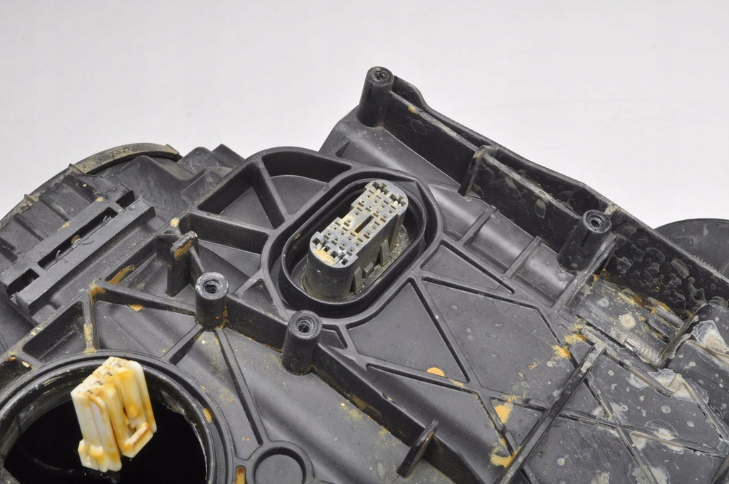 фото №14, Porsche macan лампа левая передняя 15r anglik czytaj описание!