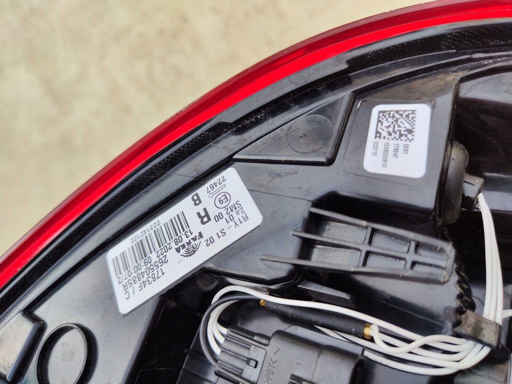 фото №7, Лампа led задня права renault clio v hb 19-