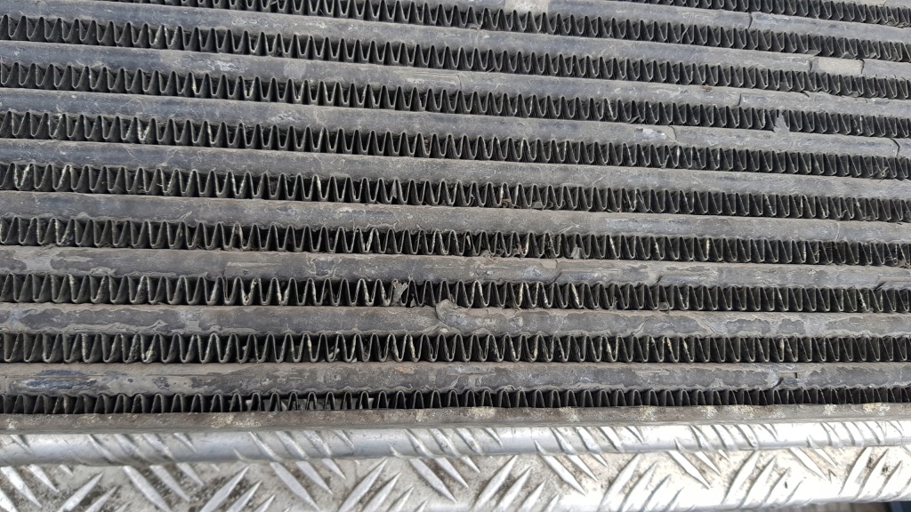 фото №13, Mercedes w163 ml радиатор интеркулер 2.7 cdi