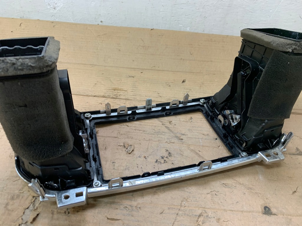 фото №8, Kia sportage iv 4 рамка корпус радио обдув среднего оригинал europa