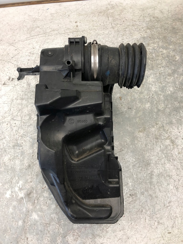 фото №8, Корпус фильтра воздуха dacia duster i lift