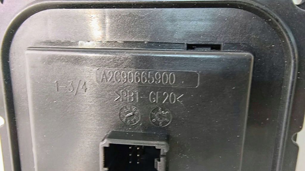 фото №2, Преобразователь модуль led renault 260559976r