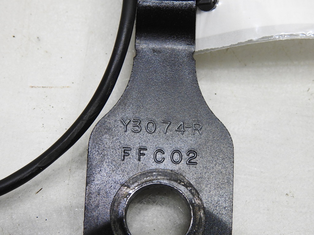 фото №9, Кліпса поперечина безпеки правий перед sorento