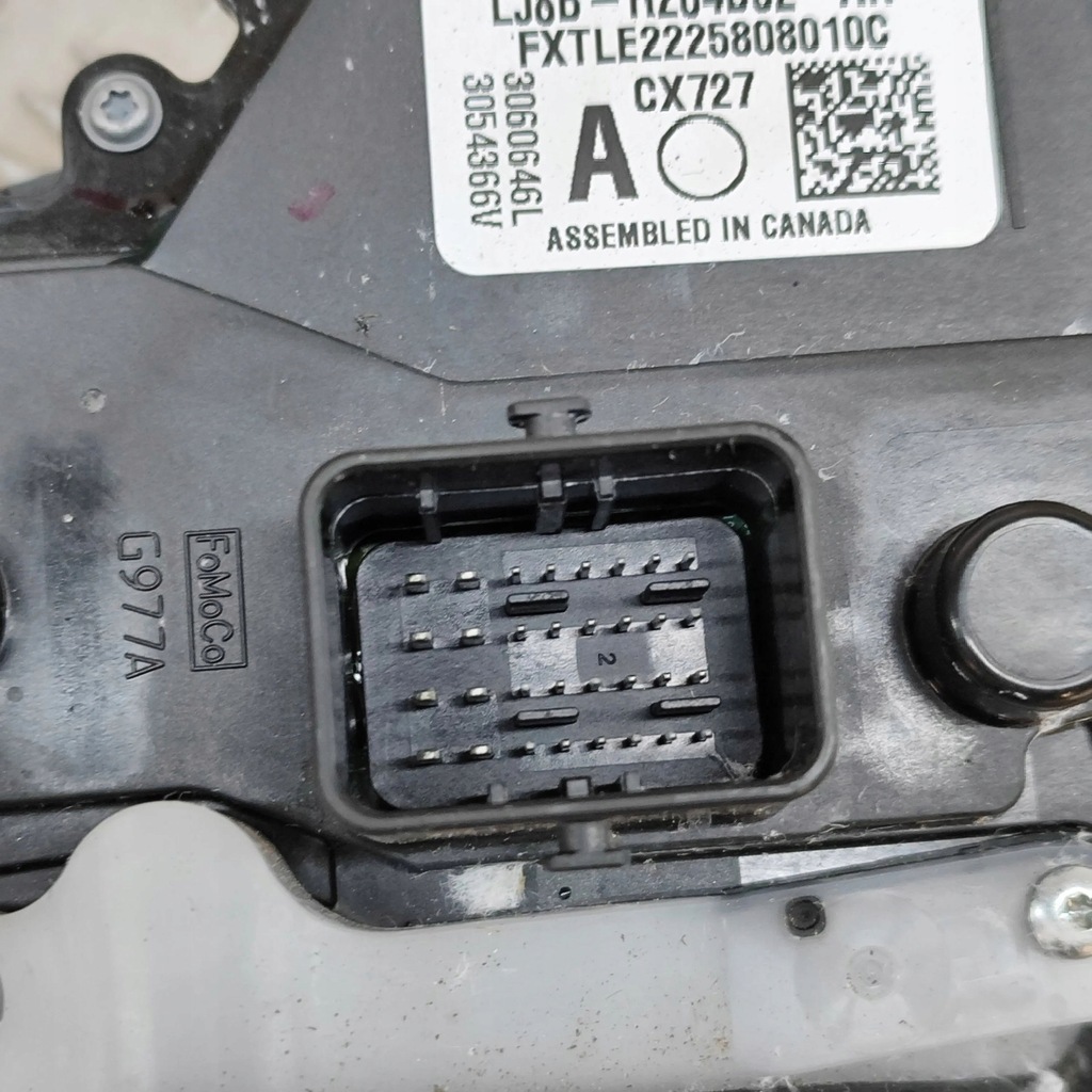 фото №7, Ford mustang mach-e 2023 права сторона замок двері задніх