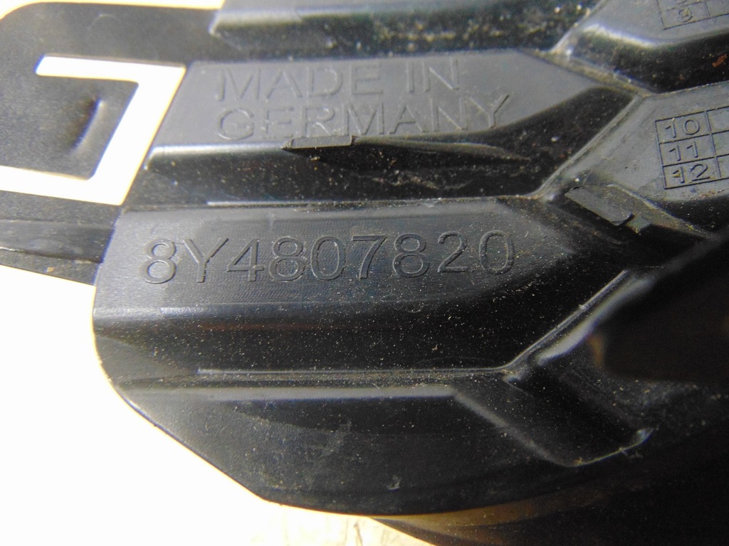 фото №8, Решётка w бампер audi a3 8y 2020- 8y4807820