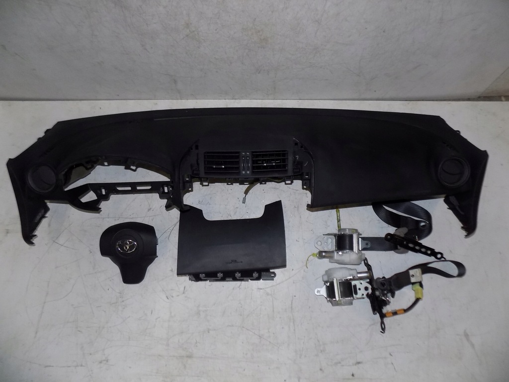 фото №1, Toyota rav4 iii 06- консоль подушки безпеки подушка безпеки ремені