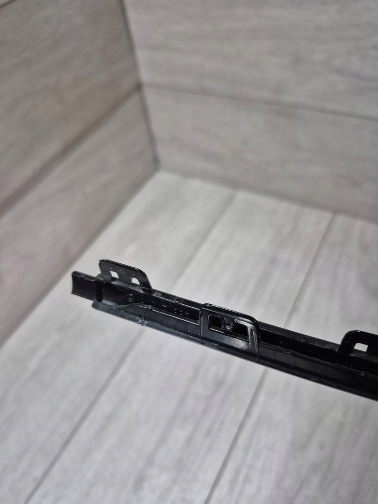 фото №7, 13014. mercedes eqa молдинг бампер перед a2438858101