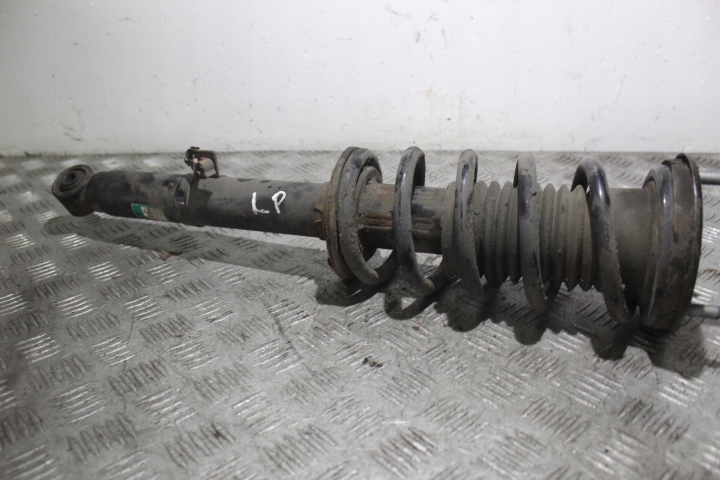 фото №1, Амортизационная стойка левый перед lexus is 2 ii 220 2.2d