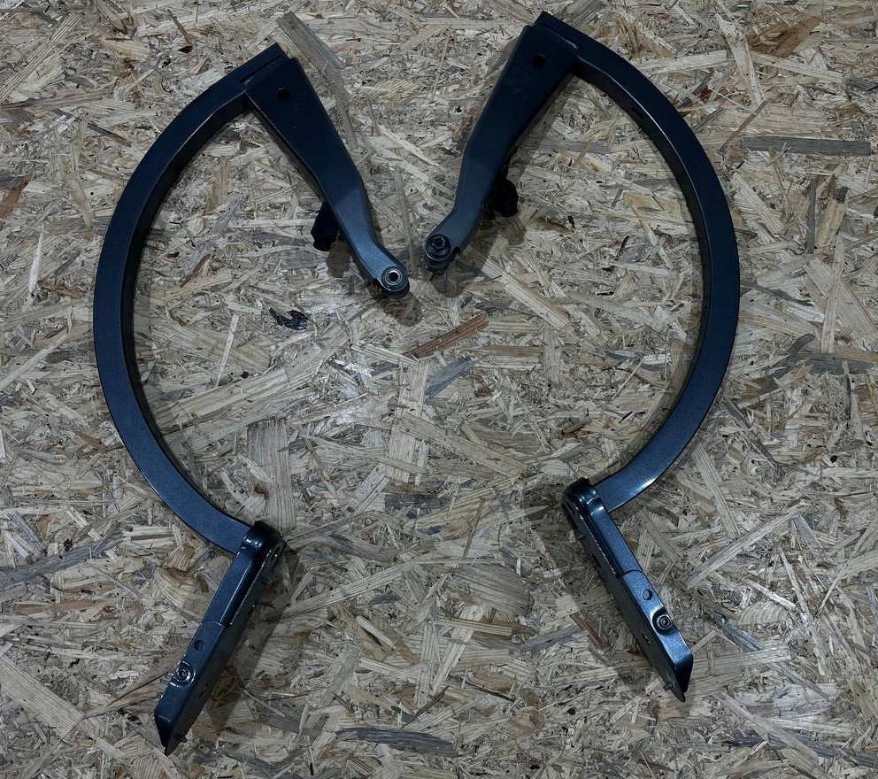 фото №1, Петли крышки задняя citroen c5 iii x7 sedan