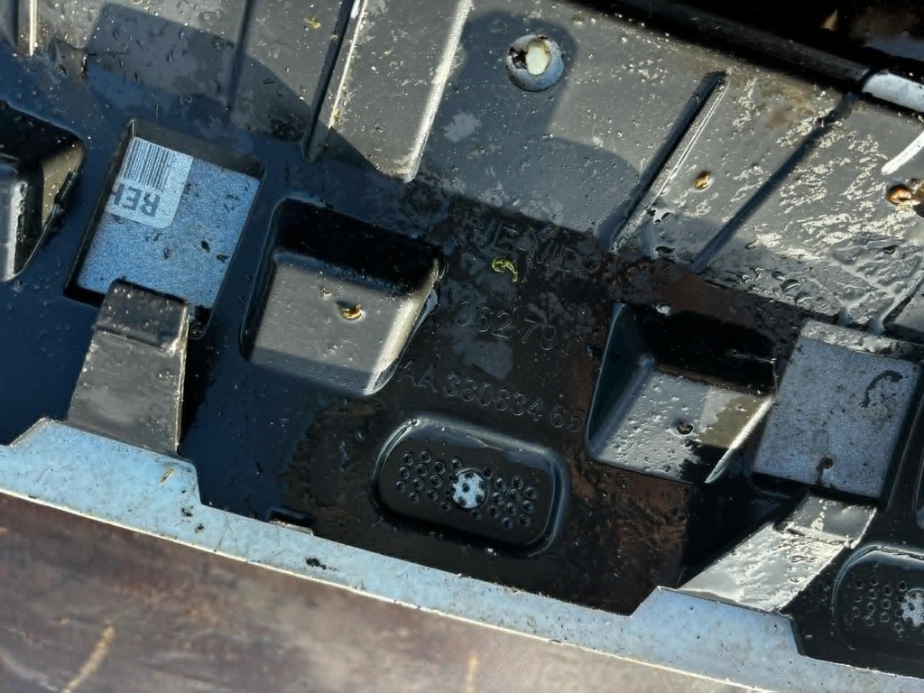 фото №15, Góra бампера накладка citroen ds7 crossback 9821647677 org. e-tense