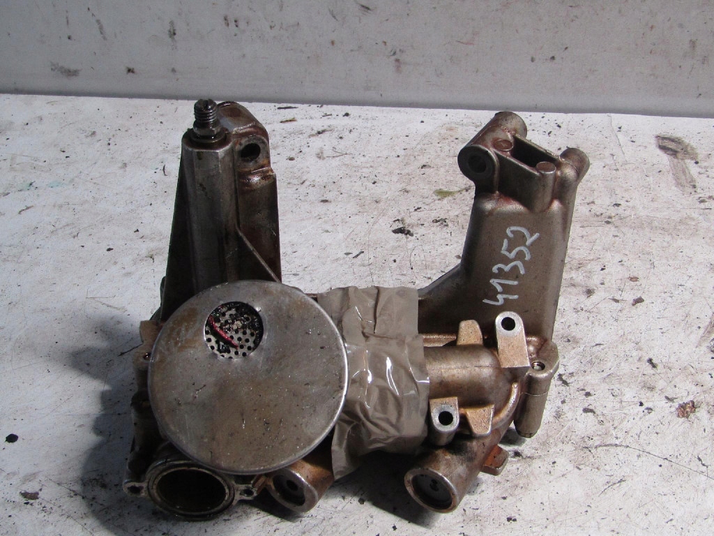 фото №1, Bmw x5 насос оливи ---