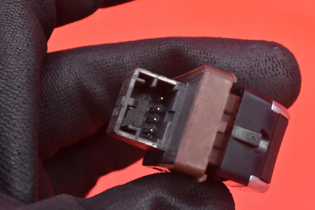 Купить Выключатель кнопка открывания крышки 4h0959831b audi a6 c7 универсал рестайлинг  14-20