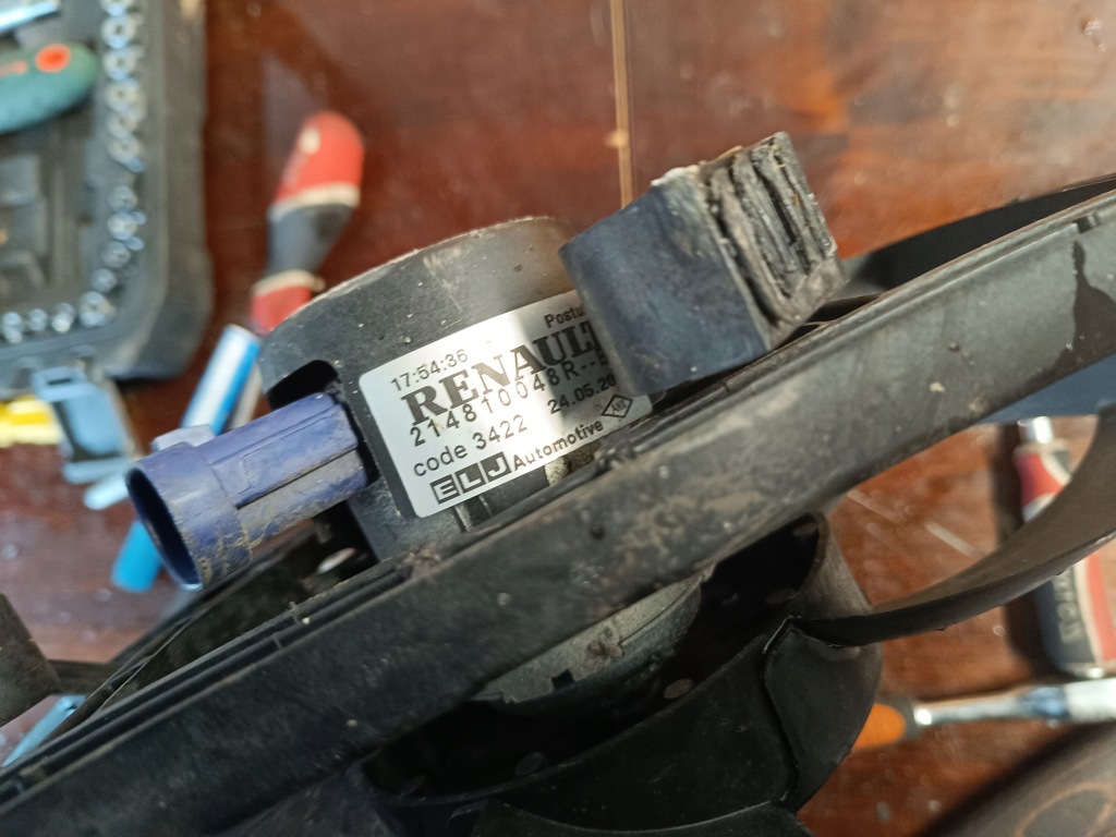 фото №4, Dacia sandero ii вентилятор радіатора 12-19 rok 214810048r