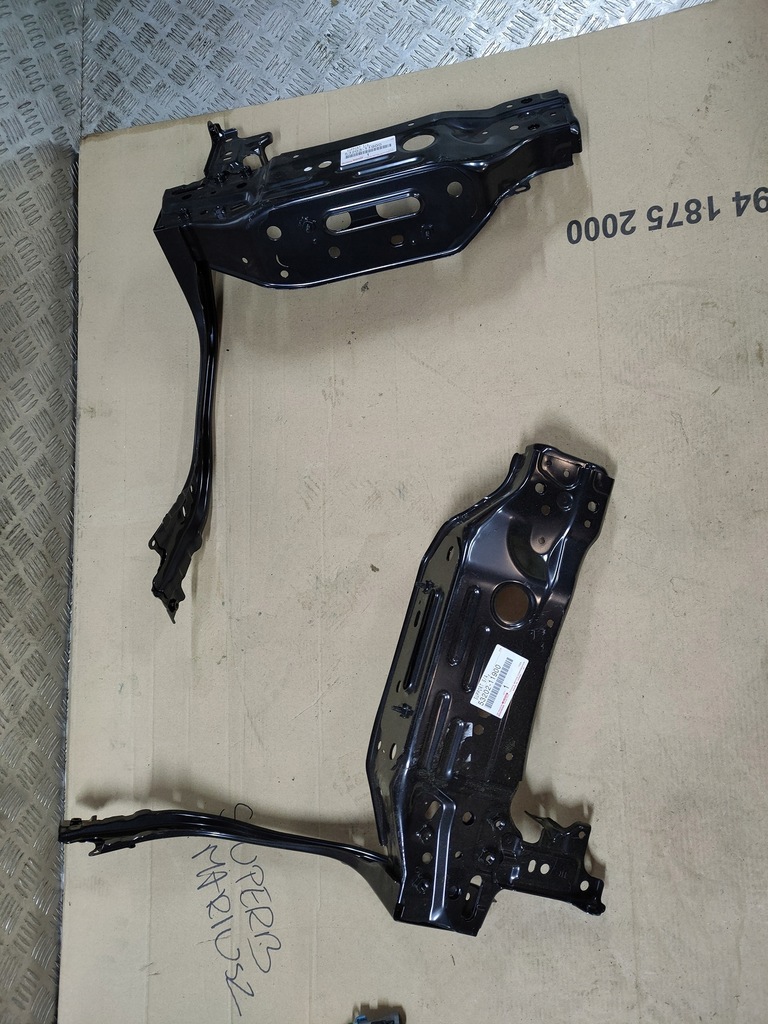 фото №1, Lexus lc lc500 500h панель фары усилитель pas передний