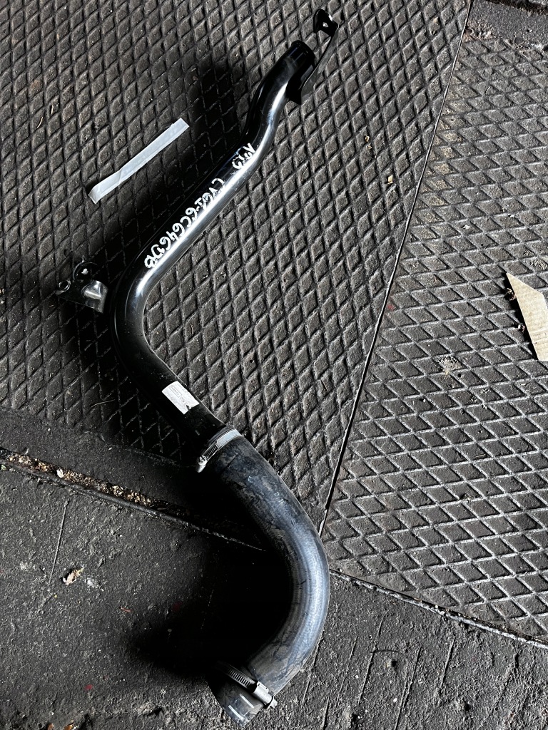 фото №1, 133 ford kuga mk1 труба шланг wąż повітря турбіни cv61-6c646db