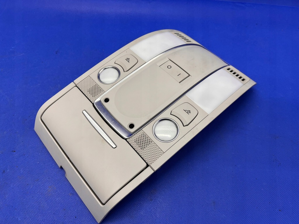 фото №1, Audi a6 c6 лампа освітлення кабіни 4f0947135bp