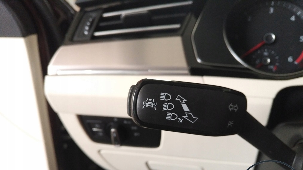 фото №1, Vw tiguan ad1 atlas lane assist laneassist монтаж