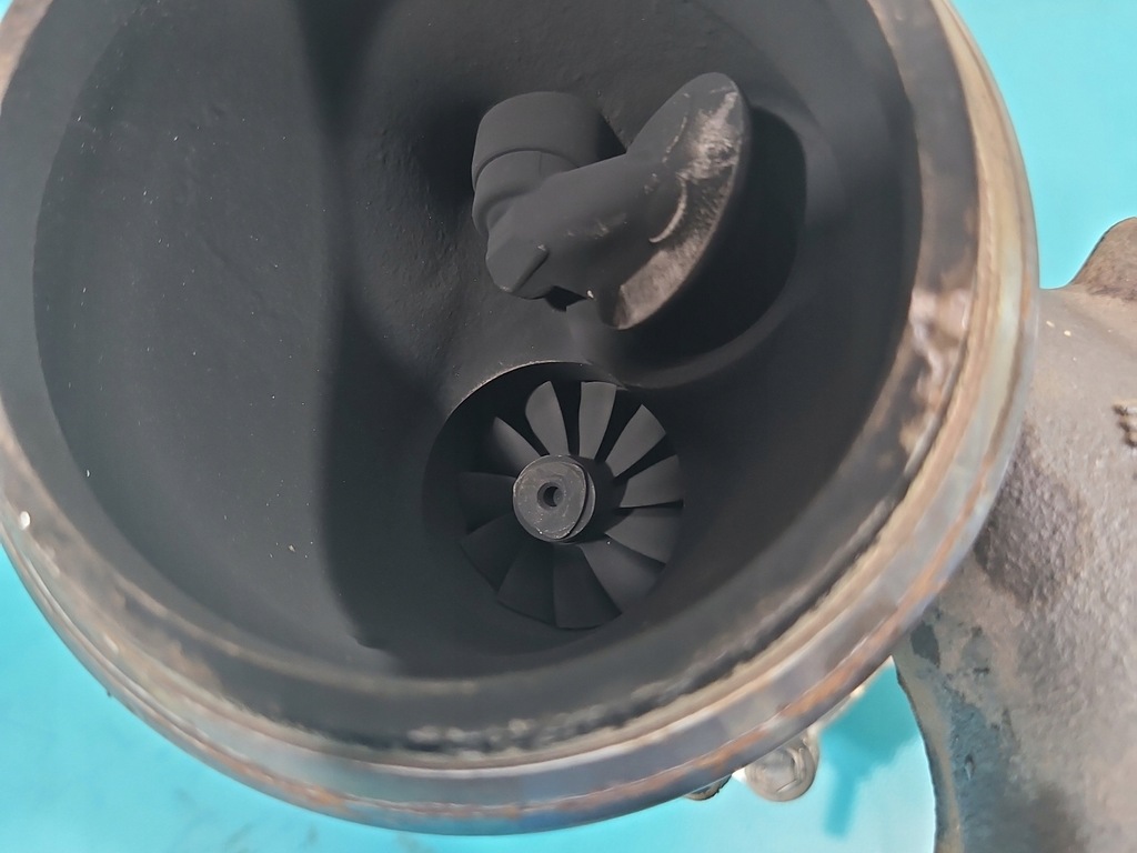 фото №9, Турбонагнетатель peugeot 2008 i 836250-1 9812723880 1.2 thp 110km