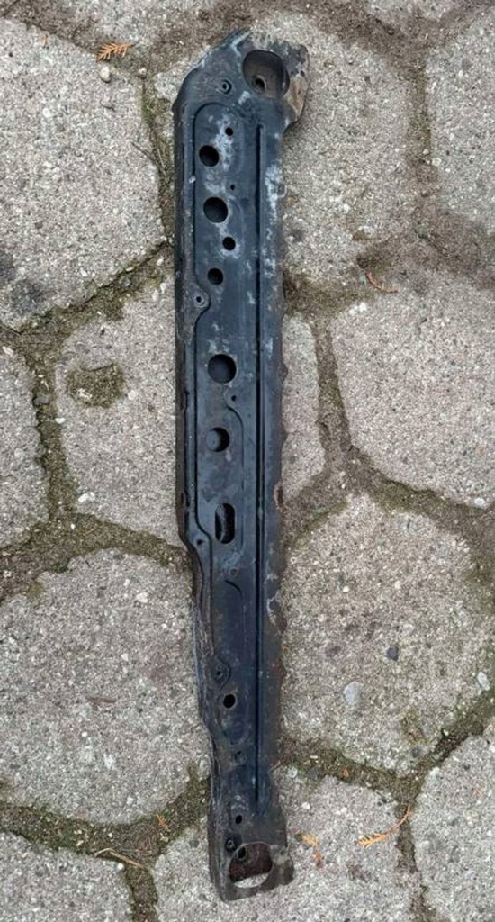 фото №1, Балка pod радіатор nissan nv200