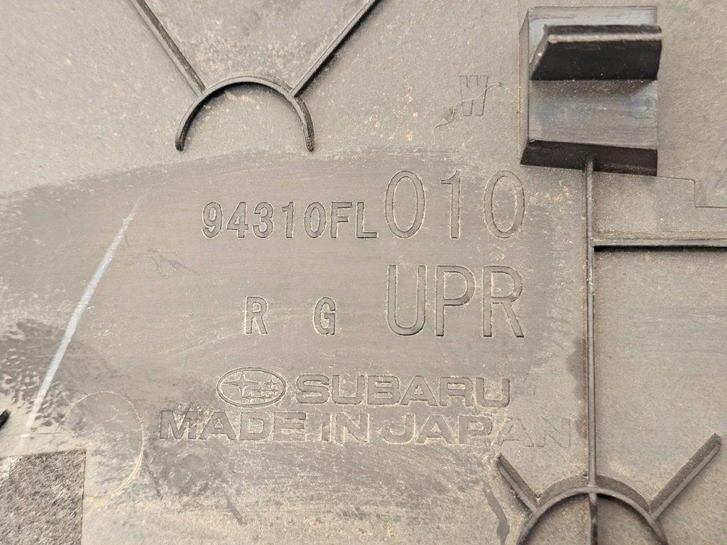 фото №9, Subaru crosstrek 17- верхний защита крышки багажника 94310fl010 usa