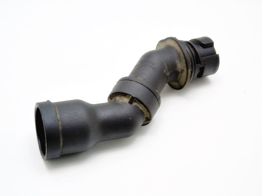 фото №3, Заливная горловина масла труба 4.0 v6 pacifica town country nitro