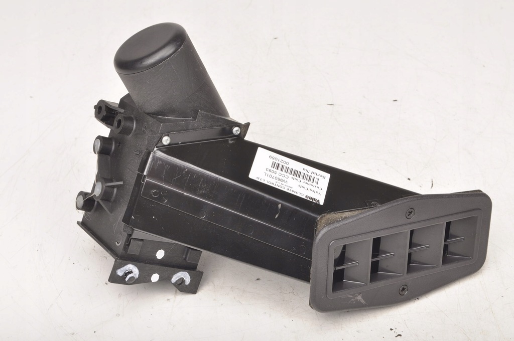 фото №1, Aston martin db7 5.9 труба воздухозаборник воздуха w960701l