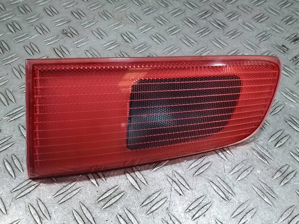 фото №7, Лампа задня права w кришка mazda 2 3m71-13547-ag 2zr964835-02