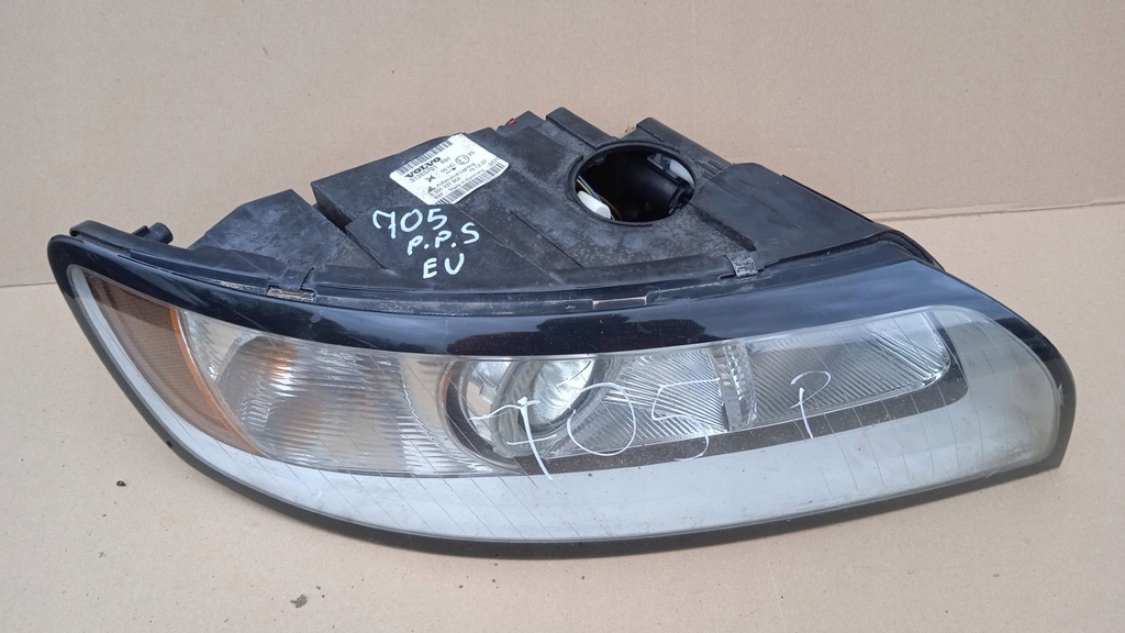 фото №1, Volvo s40 v50 ii fl лампа перед правая eu линза
