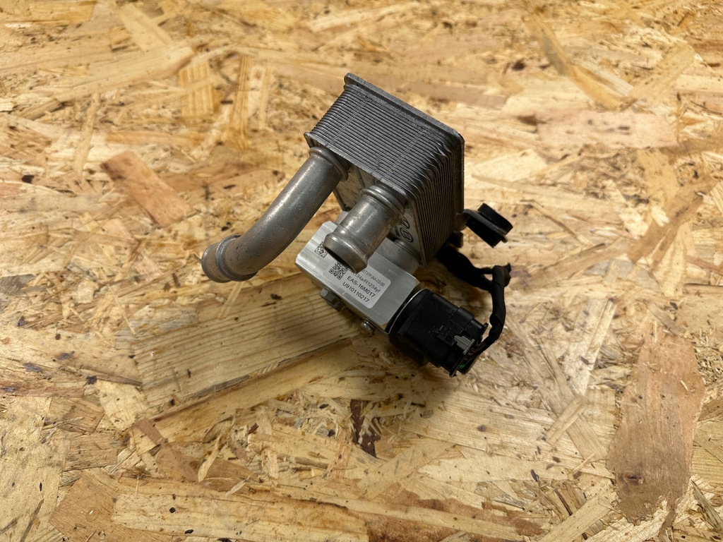 фото №7, Клапан теплообменник тепла радиатор кондиционера hyundai kona ev 25670-k4000